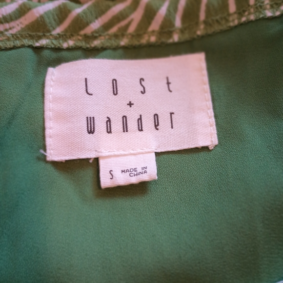 Lost + Wander women's Tropical Green Leaf Romper Size S - Picture 3 of 7